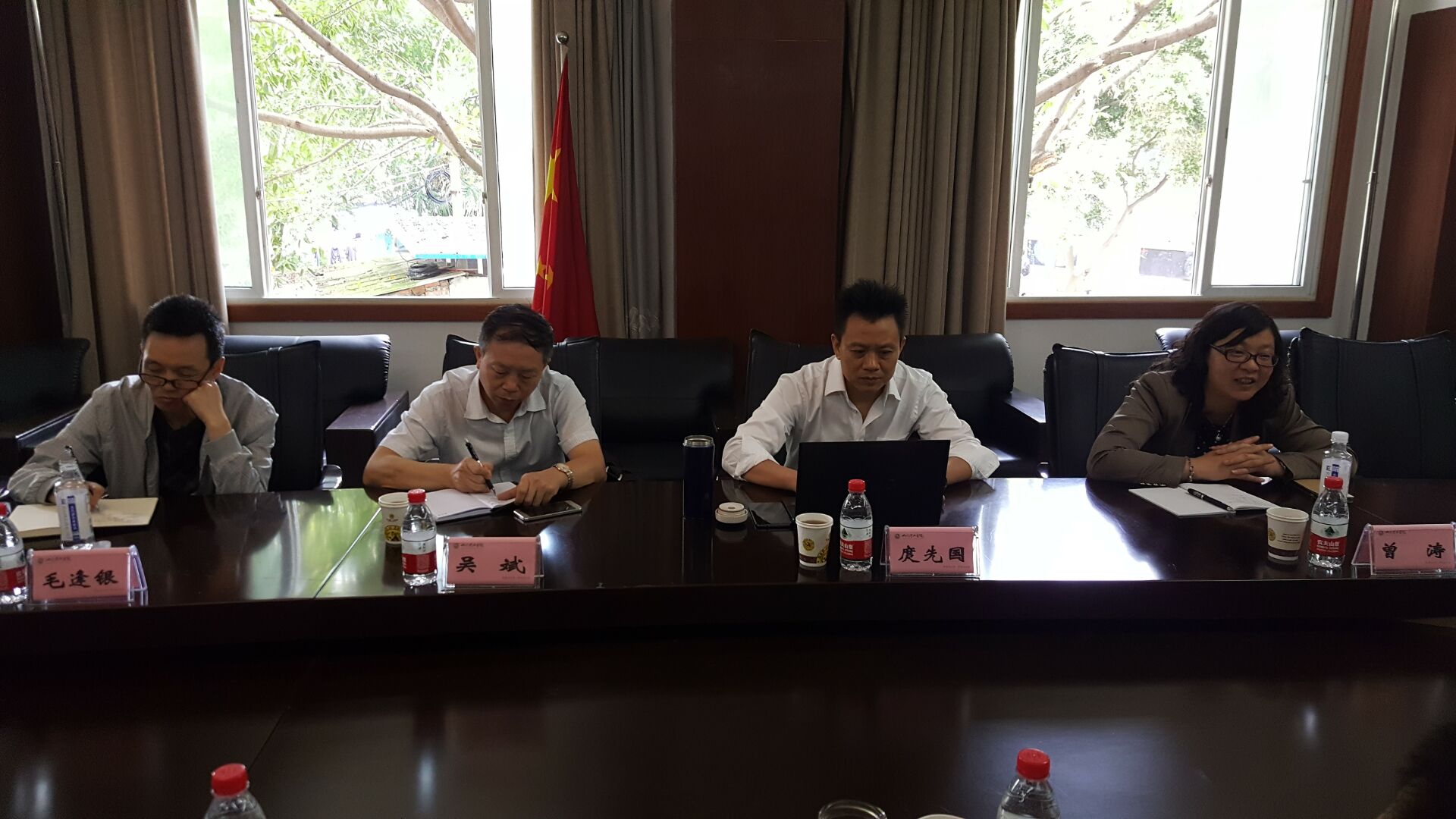 QQ图片20160928171400.jpg